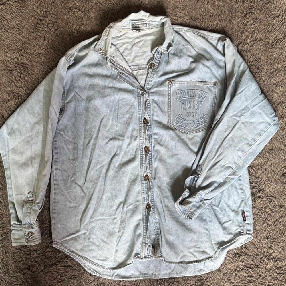 Cherry Lane Embossed Blue Casual Button Down Ranch Style Shirt